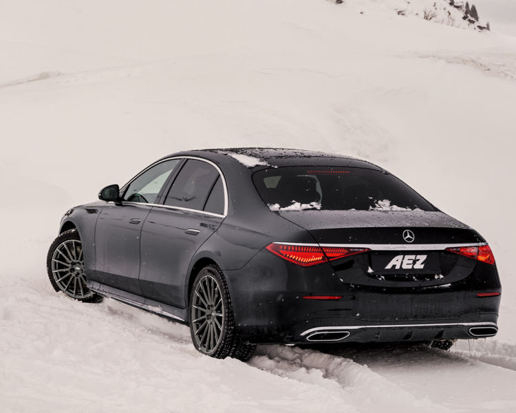 AEZ Atlanta titan Banner 2