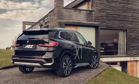 Sporty-elegant combination