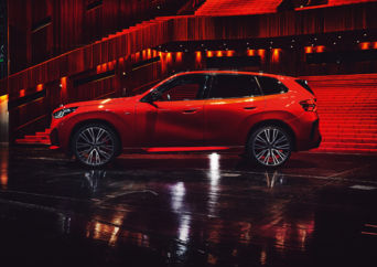 AEZ Seattle dark gallery view 1