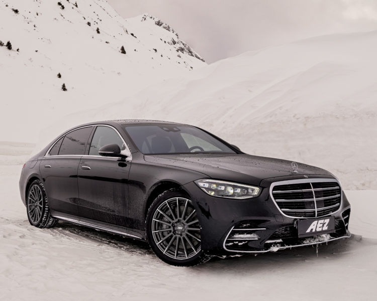 AEZ Atlanta titan Banner 1