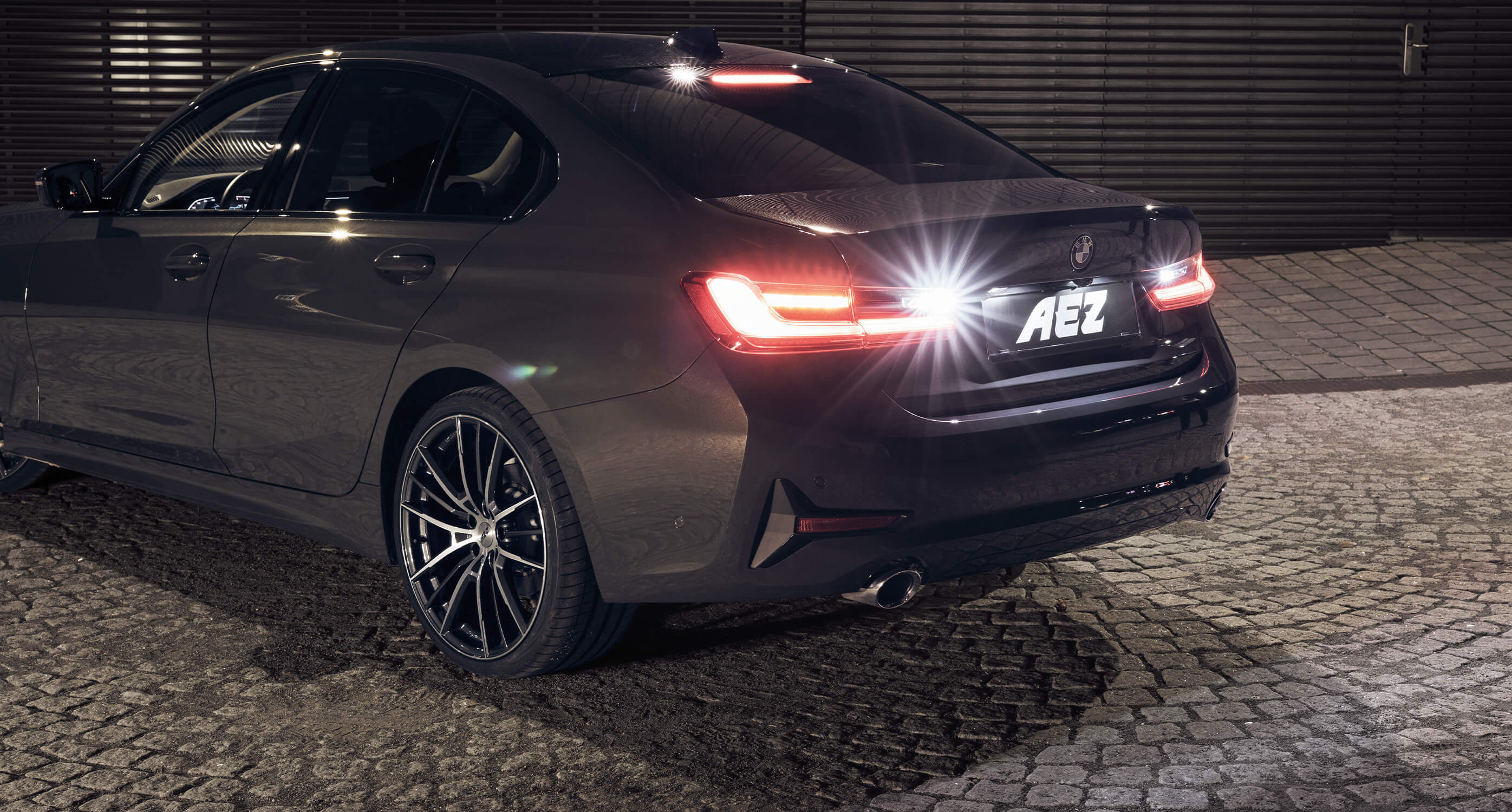 AEZ Kaiman dark on BMW 3